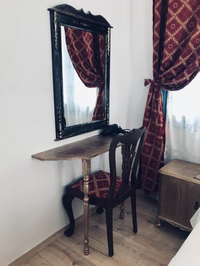 Hotel Dioni La Canea Esterno foto